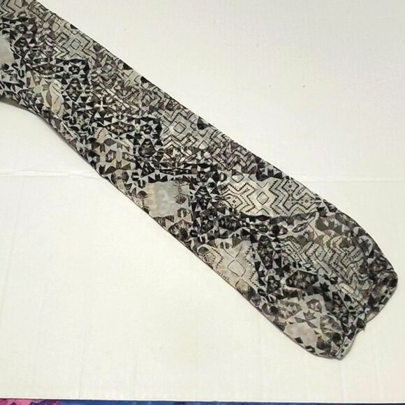 BCBGeneration Black Boho Long Sleeve Back Opening & Bow Shift Mini Dress S - Picture 6 of 11